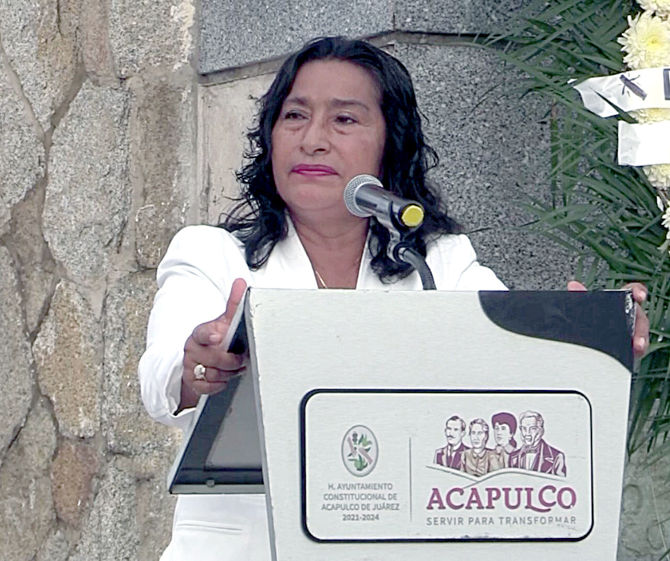 Promoviendo el Turismo en Acapulco. – Abelina López